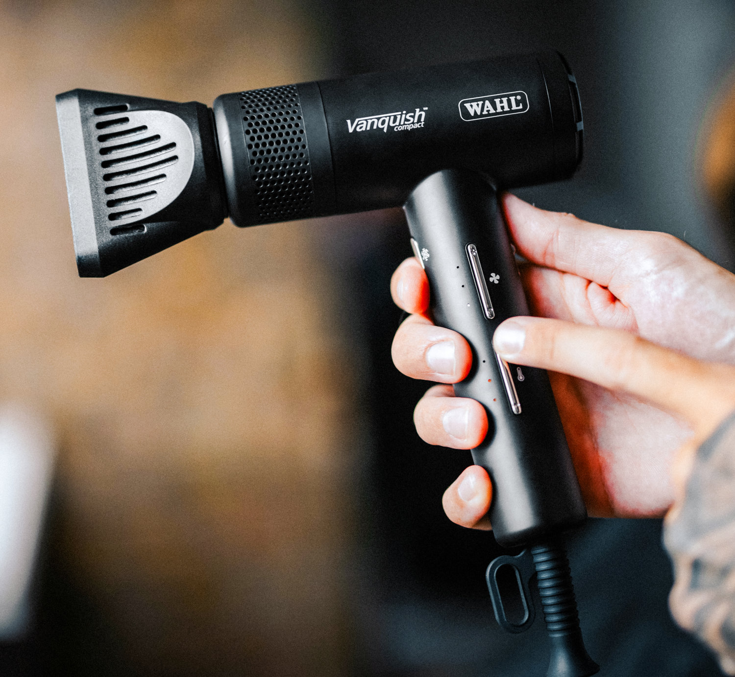  Wahl Professional Vanquish Compact 